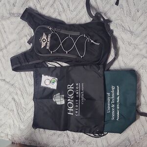 4 pc lot hydration bag bookbag backpack travel lot NEW race drawstring tote key